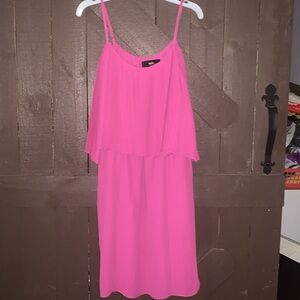 Woeewo- woman’s dress